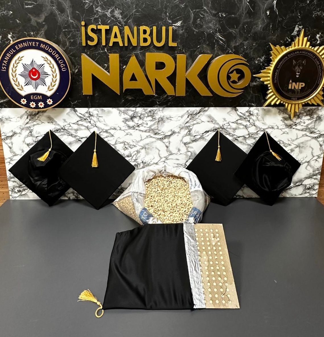 İstanbul’un Bağcılar ilçesinde, bir kargo firmasının Bağcılar şubesine yapılan operasyonda,
