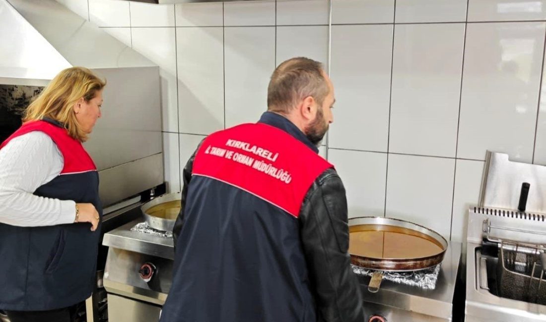 Kırklareli’nin Vize ilçesinde kuru yemiş, pastane, açık içki sunumu yapan