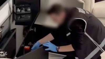 Bursa’da polis bayram öncesi sahte içki baskını yaparak yüzlerce kişinin