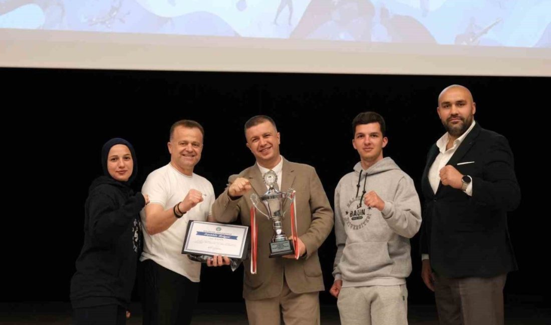 Balıkesir Üniversitesinde kültür, sanat ve spor etkinliklerini bir araya getiren