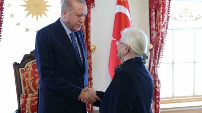 Cumhurbaşkanı Recep Tayyip Erdoğan, Adnan Menderes ve dava arkadaşlarının ailelerini
