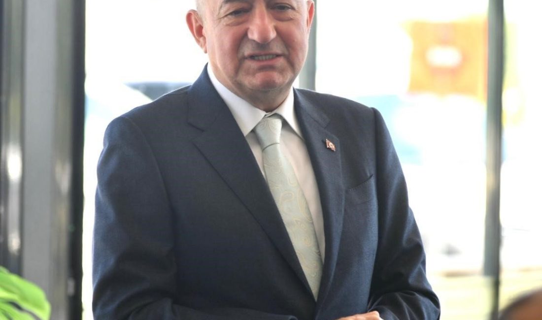 Çanakkale’nin Lapseki ilçesine bağlı Umurbey beldesinde, mahalle ve köy muhtarlarıyla