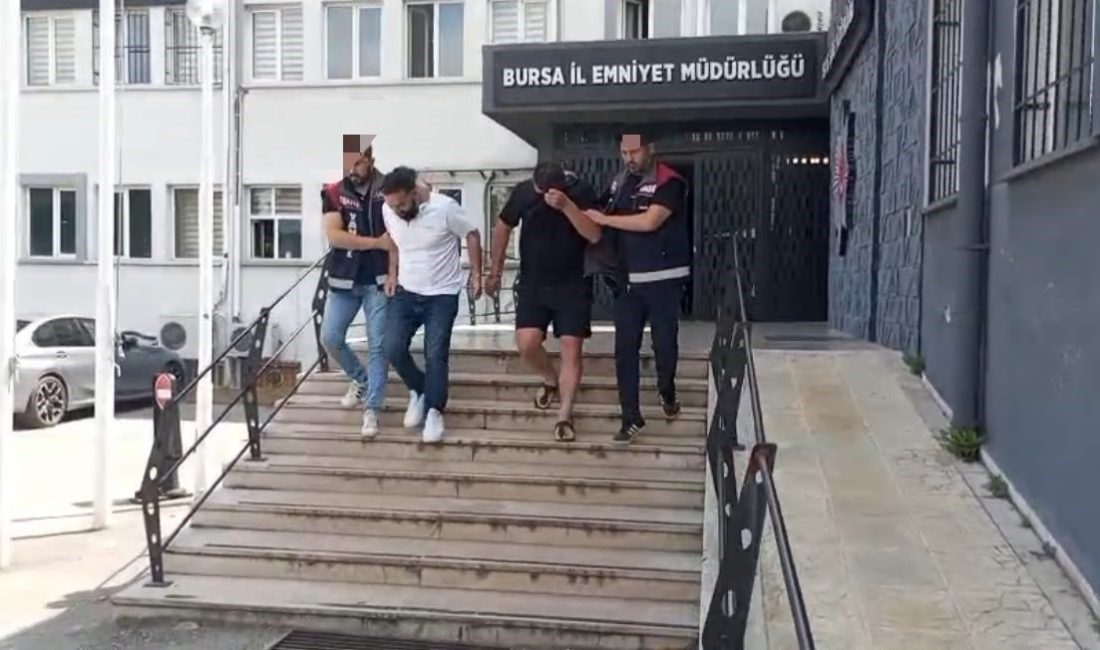 Bursa’da telefon dolandırıcılarının hedefi olan 73 yaşındaki kadın, kendisini yeğeni