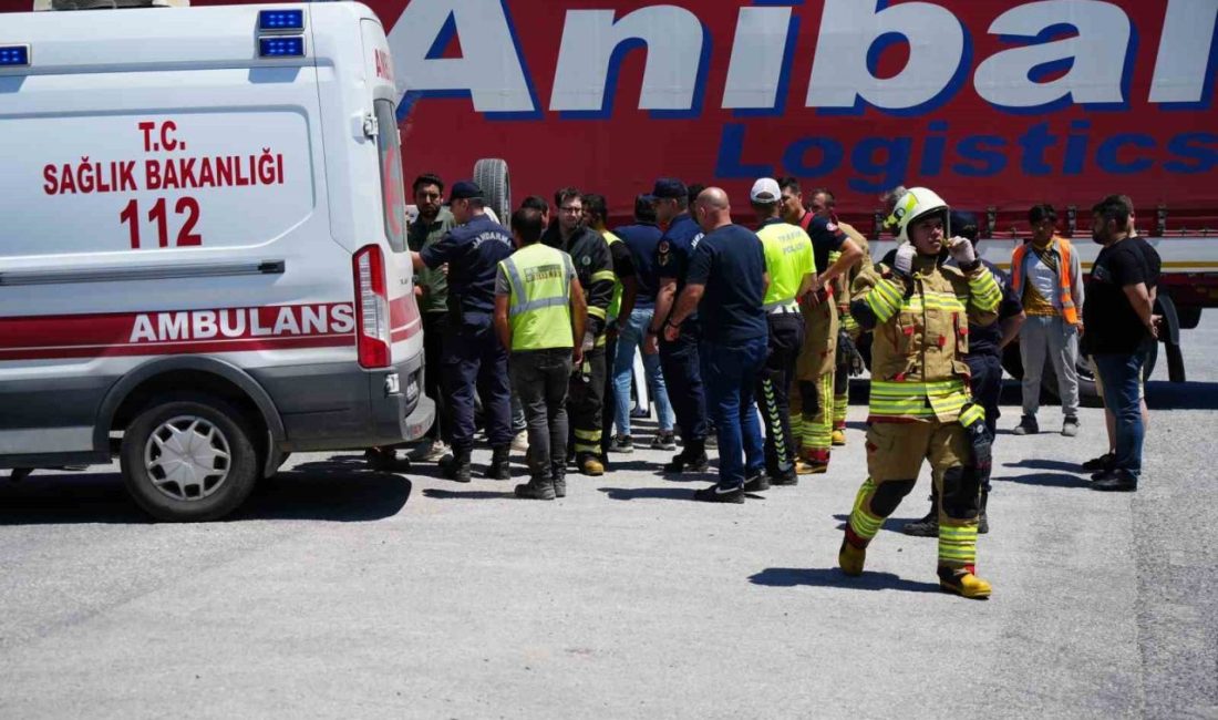Edirne Kapıkule yolunda tır ile SUV tipi aracın çarpışması sonucu