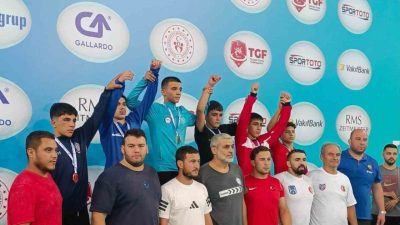 Bilecikli minik güreşçiler Minikler Türkiye Güreş Şampiyonası’nın ilk gününde bronz