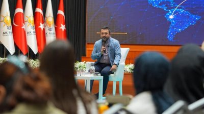 AK Parti İstanbul İl Gençlik Kolları’nın hayata geçirdiği “Diplomasi Atölyesi”nde