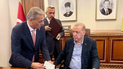 Sakarya Büyükşehir Belediye Başkanı Yusuf Alemdar, Cumhurbaşkanı Recep Tayyip Erdoğan