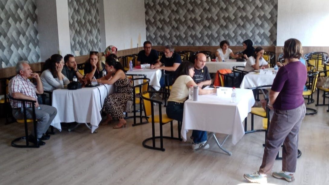 Burhaniye ilçesinde, Harezmi Eğitim Modeli kapsamında düzenlenen öğretmen eğitimi, Ayşe