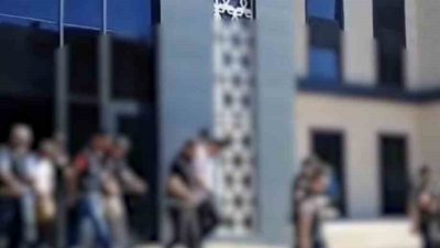 Çanakkale’de emniyet ekiplerince gerçekleştirilen huzur uygulamalarında 15 şüpheli tutuklandı. Çanakkale