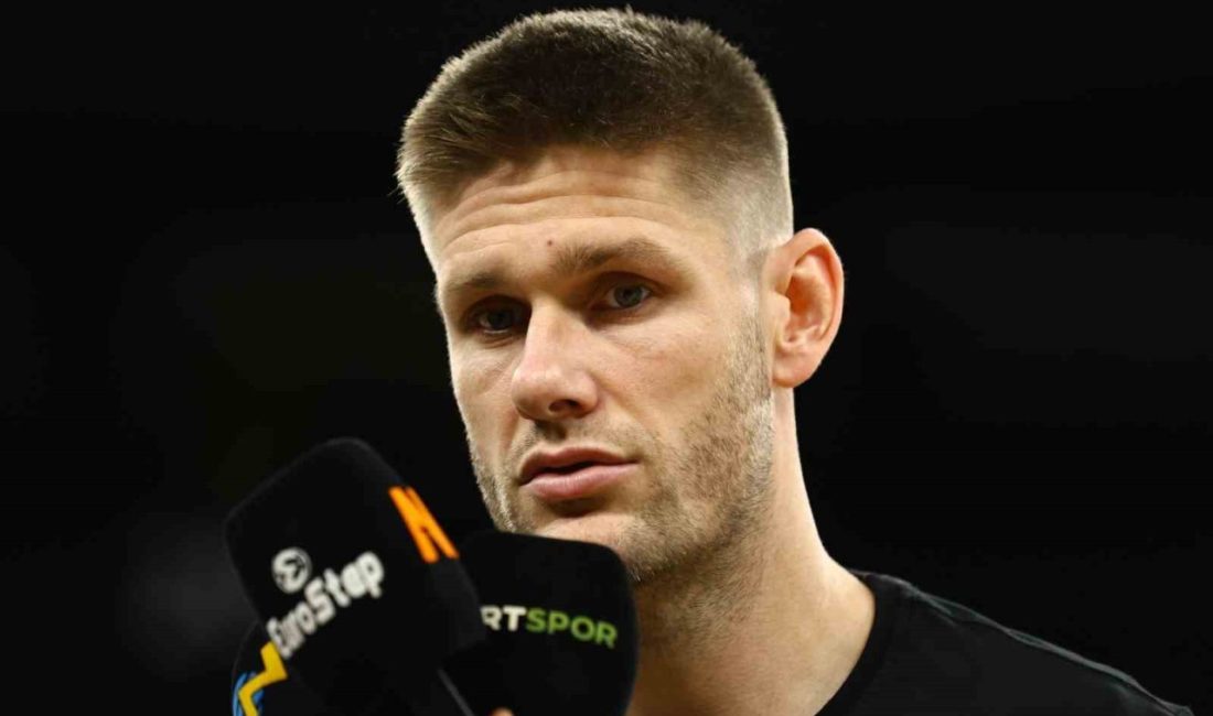 Beşiktaş Erkek Basketbol Takımı Kaptanı Conor Morgan, Valencia Basket karşısında