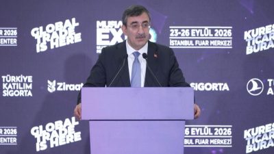 Cumhurbaşkanı Yardımcısı Cevdet Yılmaz, Türkiye ekonomisinin küresel şoklara karşı dayanıklılığını