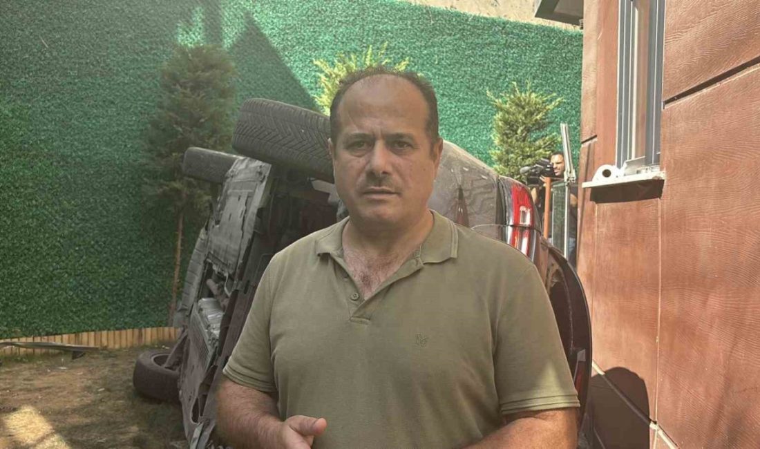İstanbul’un Eyüpsultan ilçesinde otomobilin bahçeye uçmasının ardından gün ağarınca, ortalığın