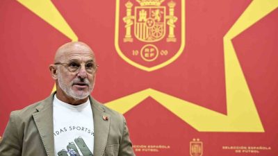 İspanya Futbol Federasyonu, Teknik Direktör Luis de la Fuente’nin sözleşmesinin