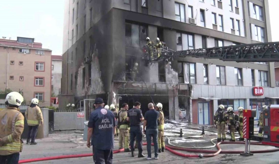 Pendik’te 8 katlı bir binanın giriş katında bulunun iş yerinde
