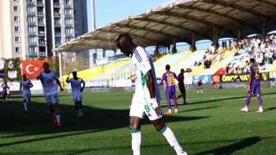 Trendyol Süper Lig’in 5. haftasında Eyüpspor, sahasında Çaykur Rizespor ile
