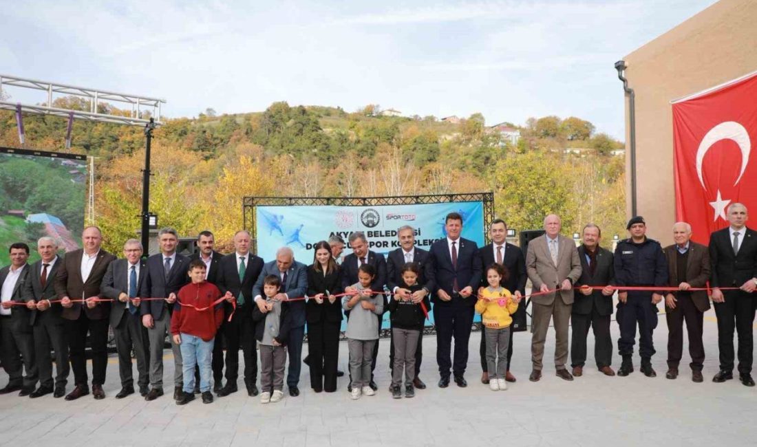 Akyazı Belediyesi’nin Gençlik ve Spor Bakanlığı’nın destekleri ile yaklaşık 20