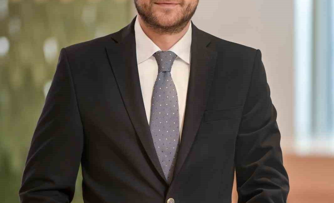 Akbank, Tamamlayıcı Sağlık Sigortası’nı (TSS) Akbank Mobil’e taşıdı. Akbank, dijital