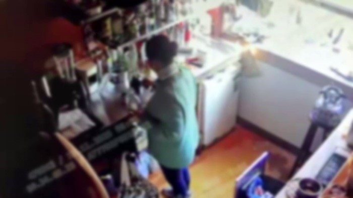 Beyoğlu’nda genç mühendisi hastanelik eden Türk kahvesinin satıldığı kafe mühürlenirken,