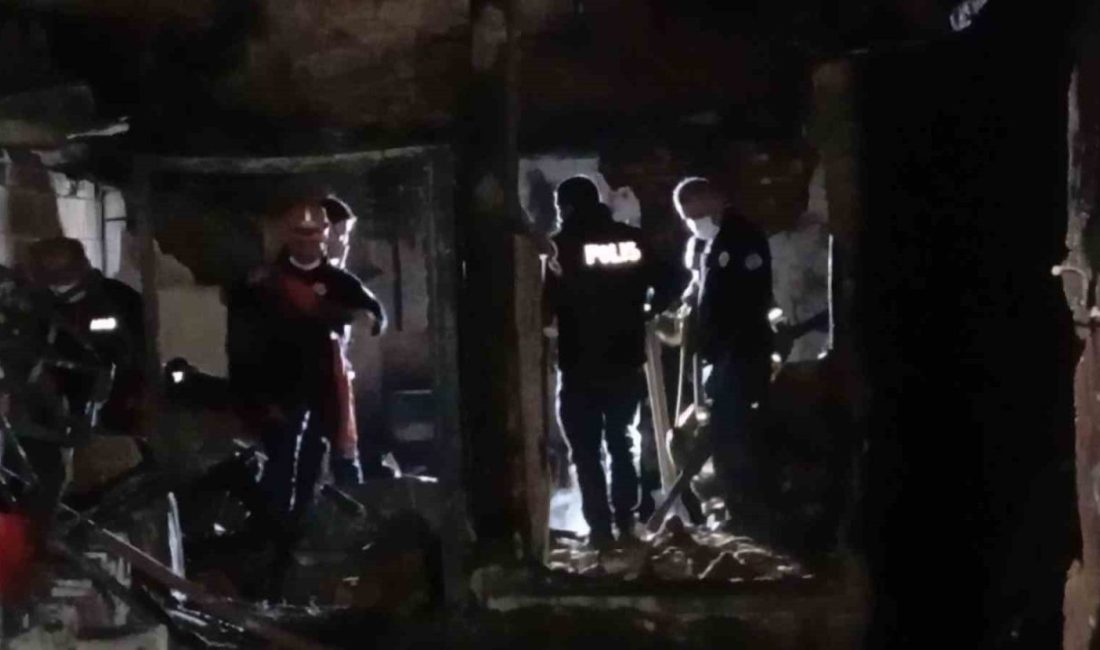 Bursa’nın Osmangazi ilçesinde dün akşam saatlerinde çıkan yangında ulaşılamayan ev