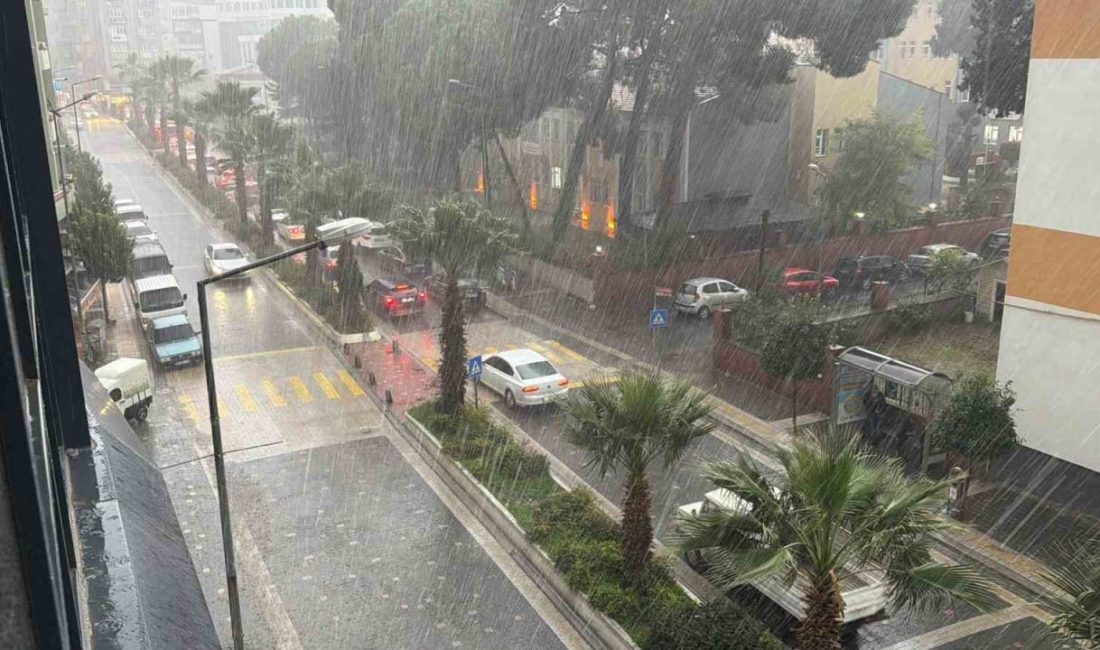 Balıkesir’in Edremit ilçesinde Meteoroloji Genel Müdürlüğü tarafından yapılan uyarıların ardından