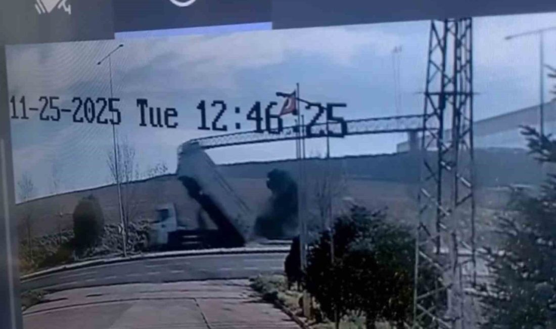 Tekirdağ’ın Muratlı ilçesinde Organize Sanayi Bölgesi’nde seyir halindeki kamyonun açılan