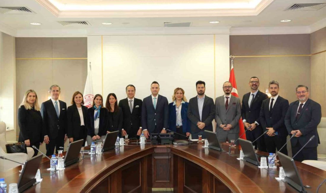 Sağlık Bakanlığı, Ankara Üniversitesi ve Sanofi Türkiye iş birliğine gitti.