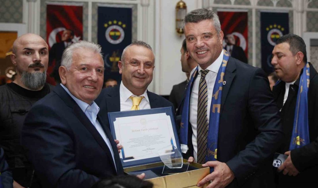 Hukukçu Fenerbahçeliler Derneği’nin 5. kuruluş yıldönümünde konuşan Fenerbahçe Başkanı Sadettin