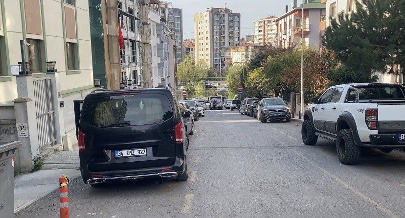 İstanbul’un Ümraniye ilçesinde miras meselesi nedeniyle tartıştığı kardeşi tarafından silahla