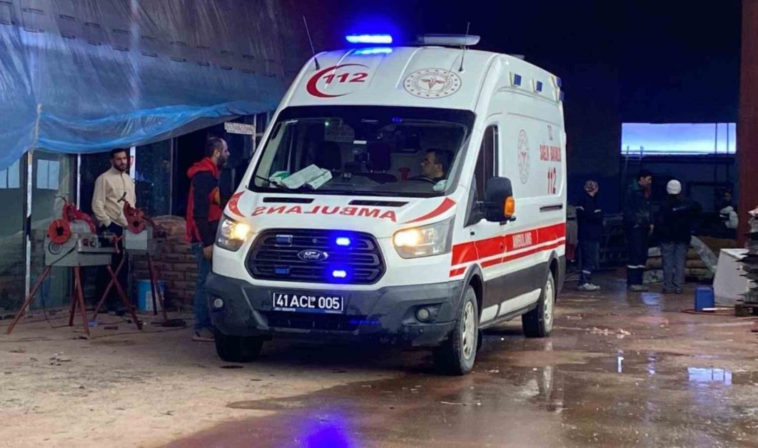 Kocaeli’nin İzmit ilçesinde çalışma esnasında bir işçi dengesini kaybederek 3