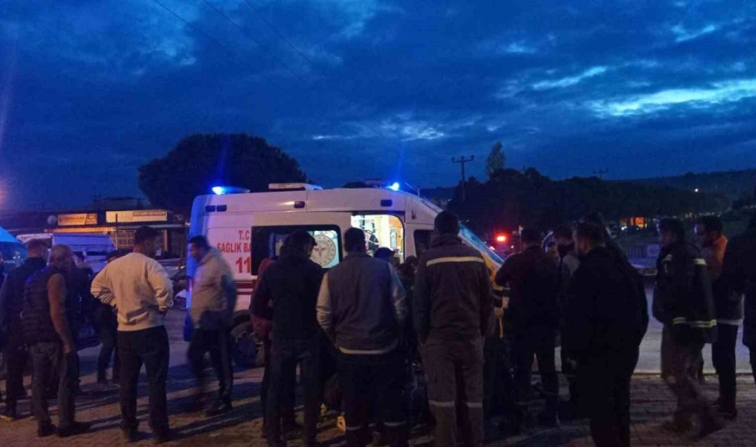 Balıkesir’in Ayvalık ilçesinde akşam saatlerinde meydana gelen trafik kazasında 2