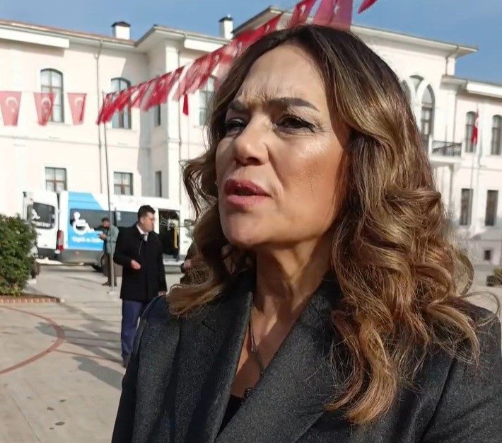 Tekirdağ Büyükşehir Belediye Başkanı Candan Yüceer, basında çıkan usulsüzlük iddialarının