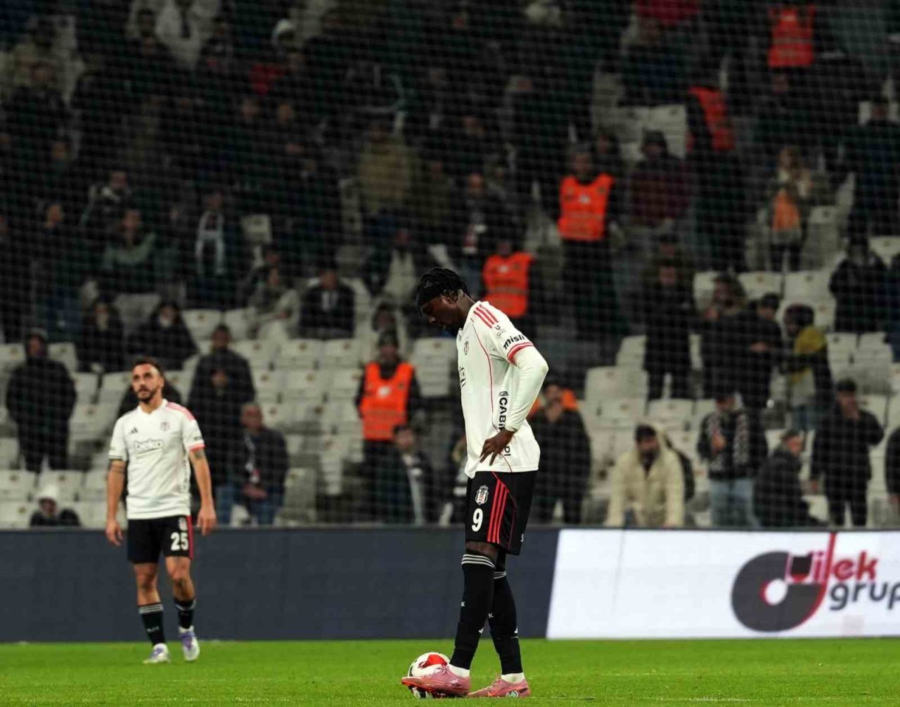 Beşiktaş, Trendyol Süper Lig’in ilk yarısında attığı 30 golün 7’sini