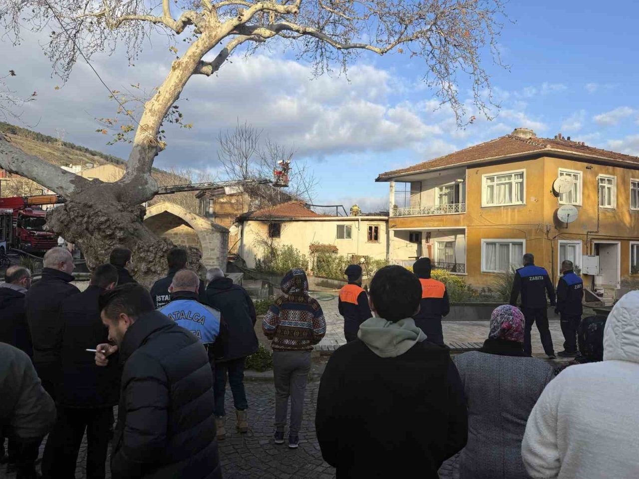 İstanbul Çatalca’da, tek katlı bir evde çıkan yangın kısa sürede