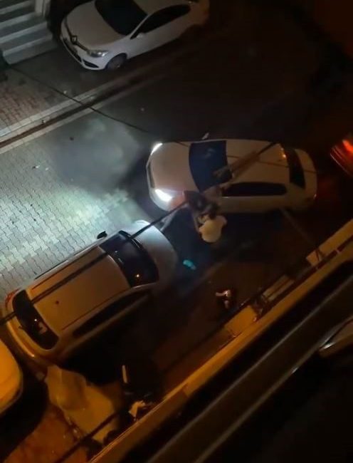 İstanbul’un Esenyurt ilçesinde komşuların park yeri kavgasında ortalık savaş alanına