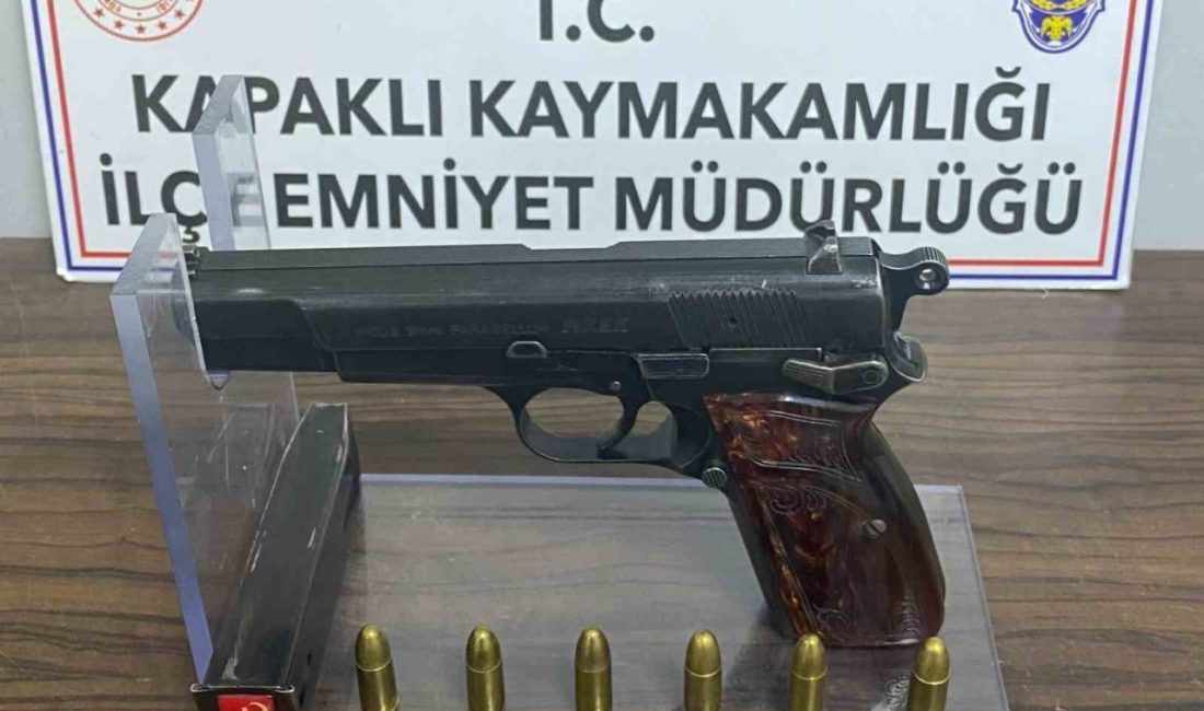 Tekirdağ’ın Kapaklı ilçesinde polis ekipleri tarafından 2 adet ruhsatsız tabanca