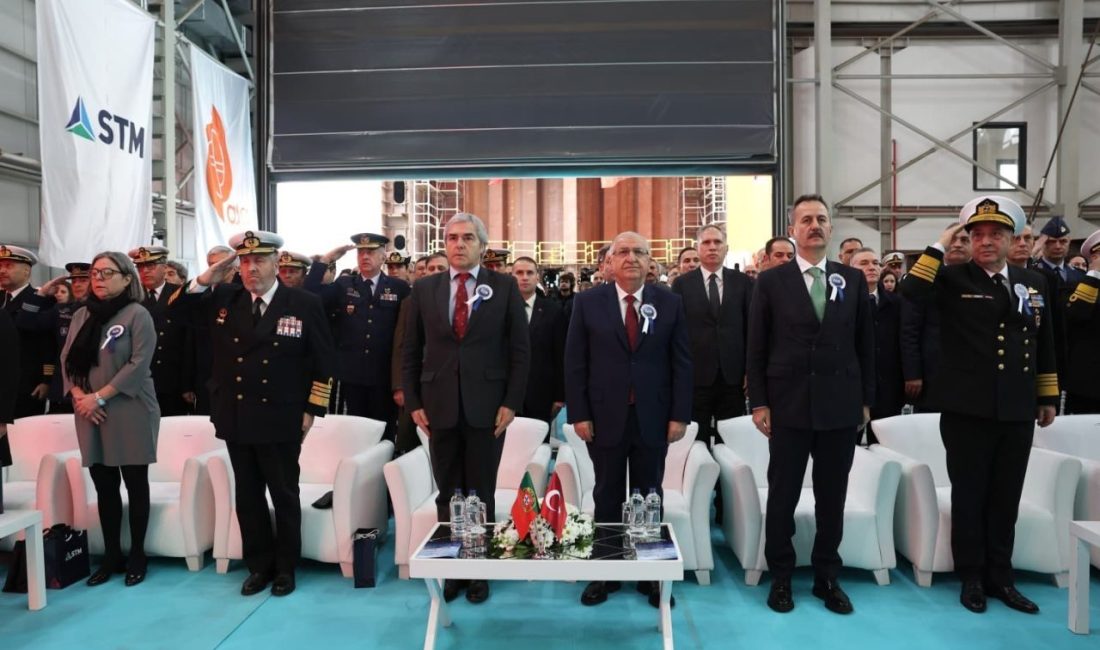 Milli Savunma Bakanı Yaşar Güler ve Portekiz Savunma Bakanı Nuno