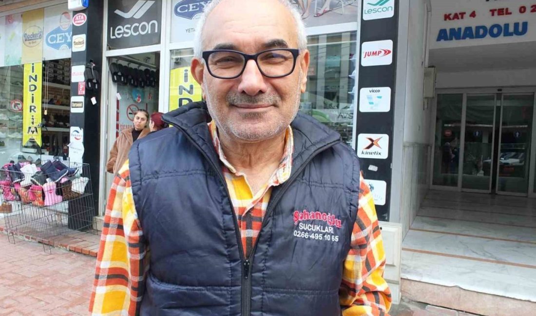Burhaniye ilçesinde, emekli imam Mehmet İnci, İvrindi Büyükyenice Mahallesindeki bin