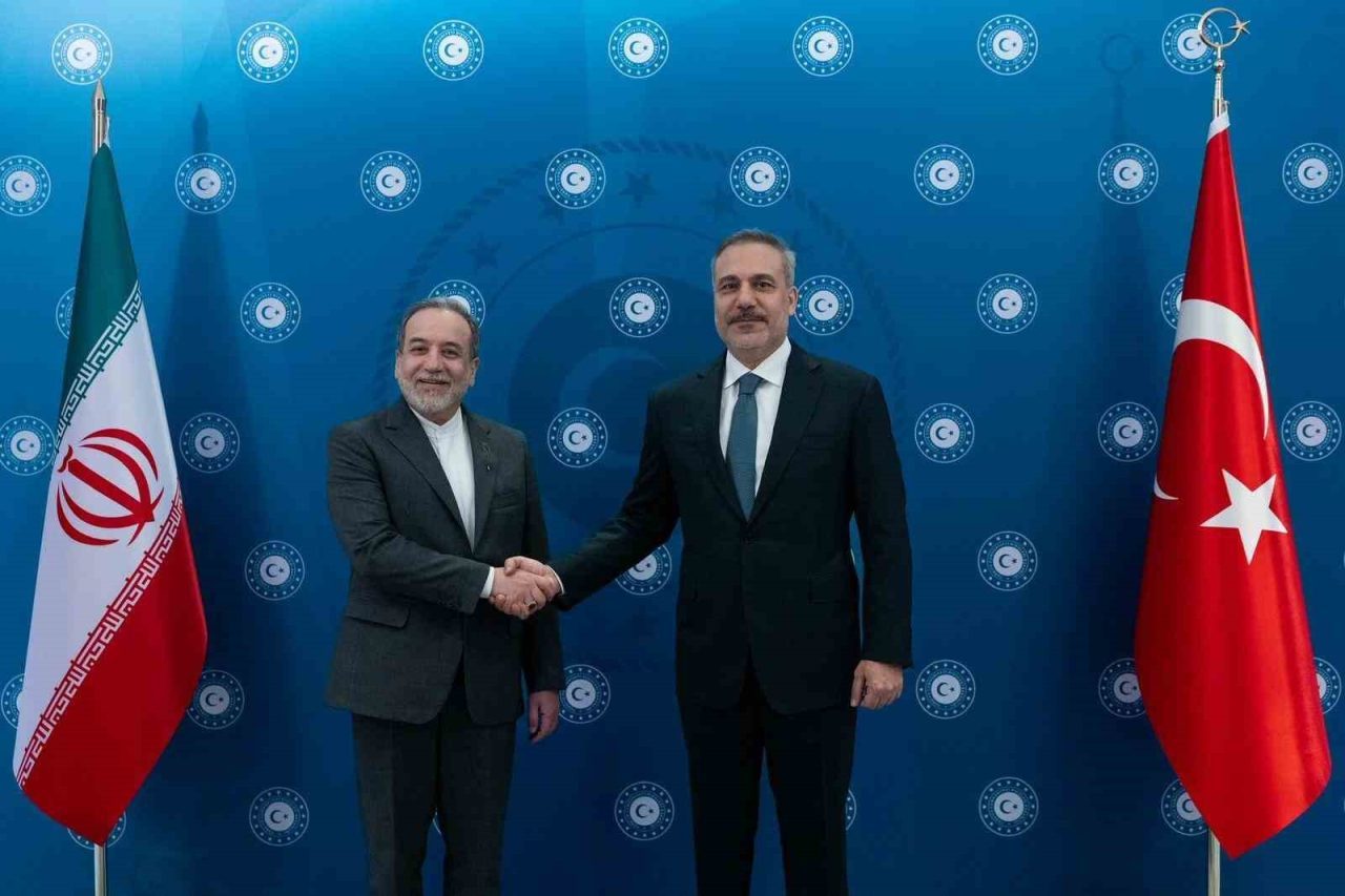 Dışişleri Bakanı Hakan Fidan, İran Dışişleri Bakanı Abbas Arakçi ile