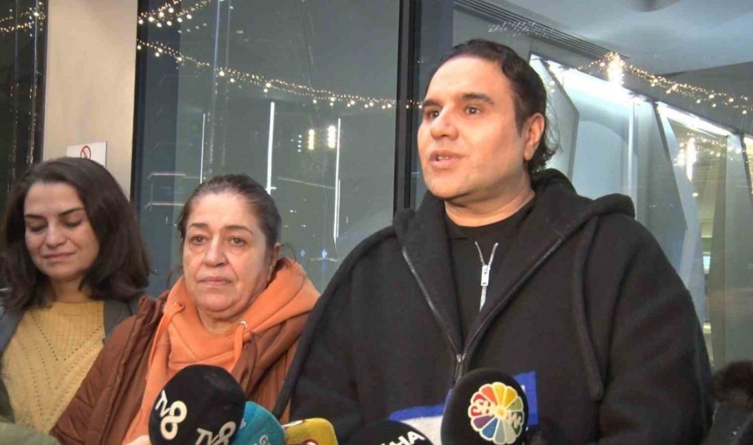 İstanbul’da fenalaşarak kaldırıldığı hastanede hayatını kaybeden şarkıcı ve sunucu Fatih