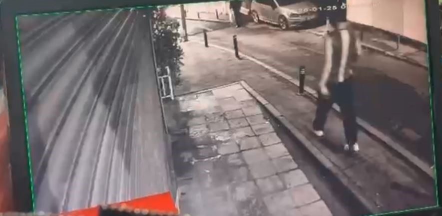 İstanbul’da günlerdir kayıp olarak aranan üniversite öğrencisinin güvenlik kamerasına yansıyan