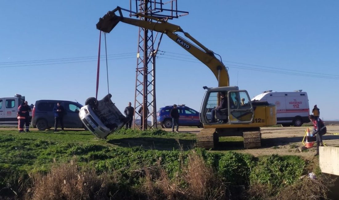 Edirne’nin Keşan ilçesine bağlı Orhaniye köyünde meydana gelen trafik kazasında,