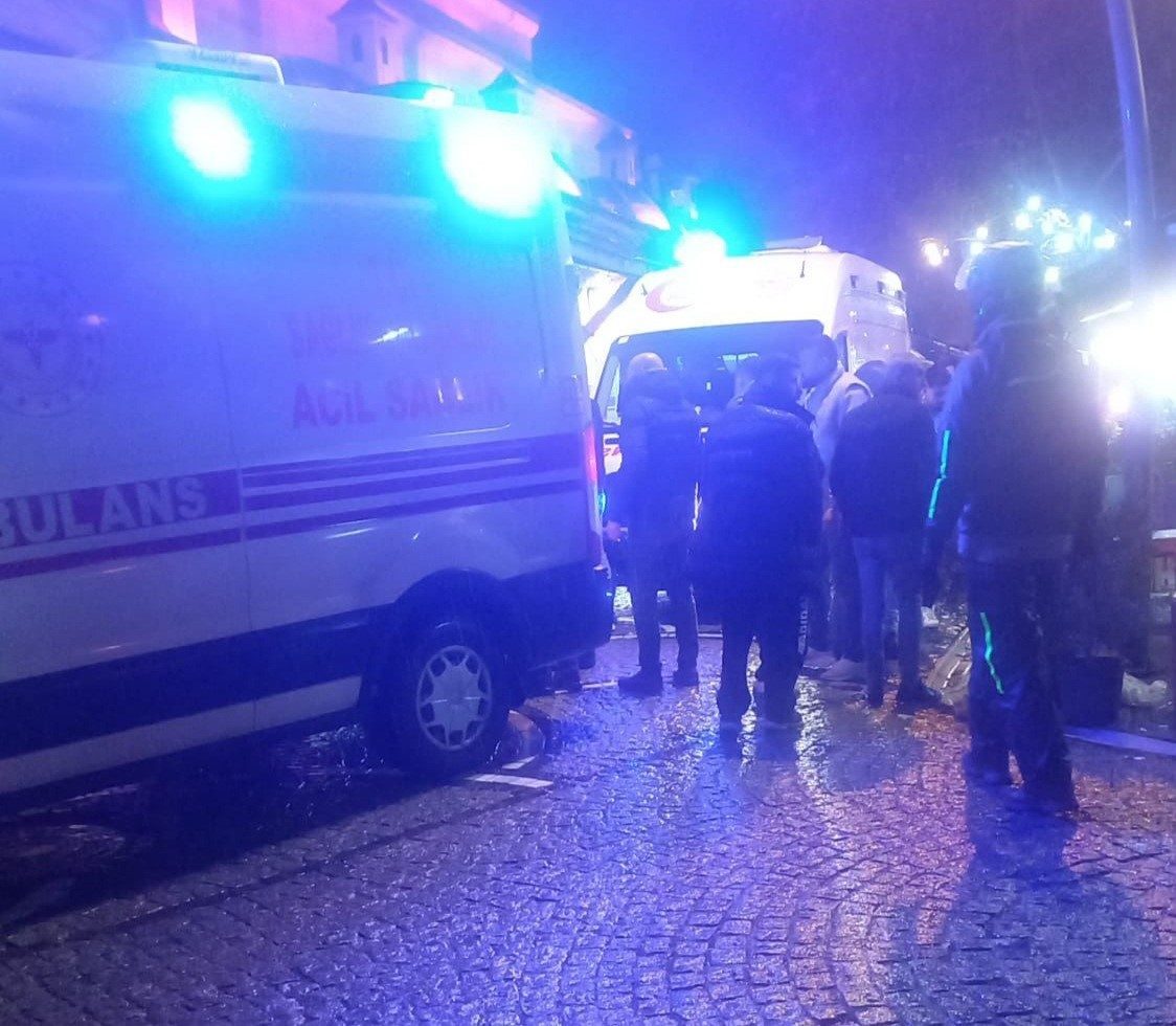 Kırklareli’nin Lüleburgaz ilçesinde bir çay ocağında yaşandığı öne sürülen kezzaplı