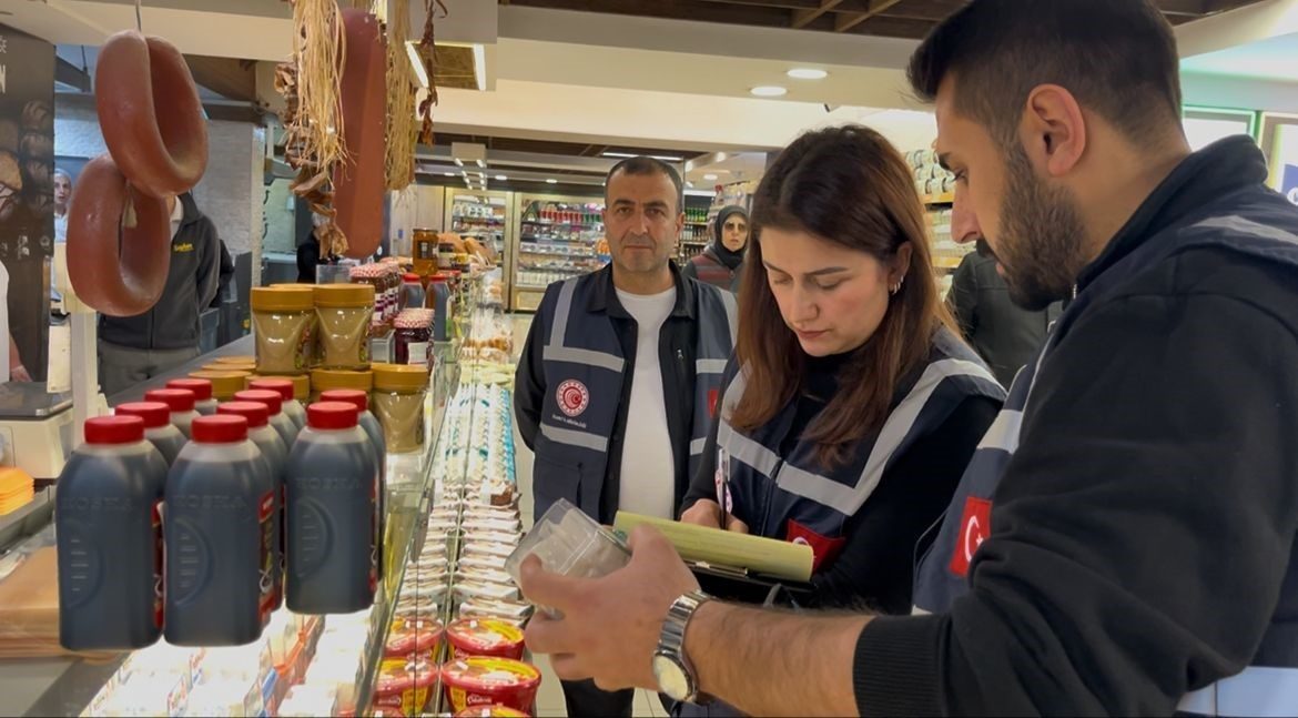 Ticaret Bakanlığı, Ramazan ayı öncesinde fırsatçılığın önüne geçmek amacıyla Türkiye