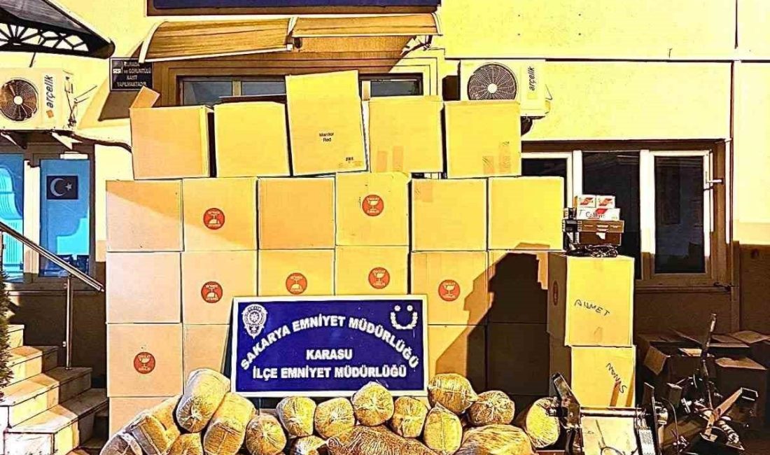 Sakarya’nın Adapazarı ve Karasu ilçelerinde polis ekiplerince yapılan kaçakçılık operasyonunda