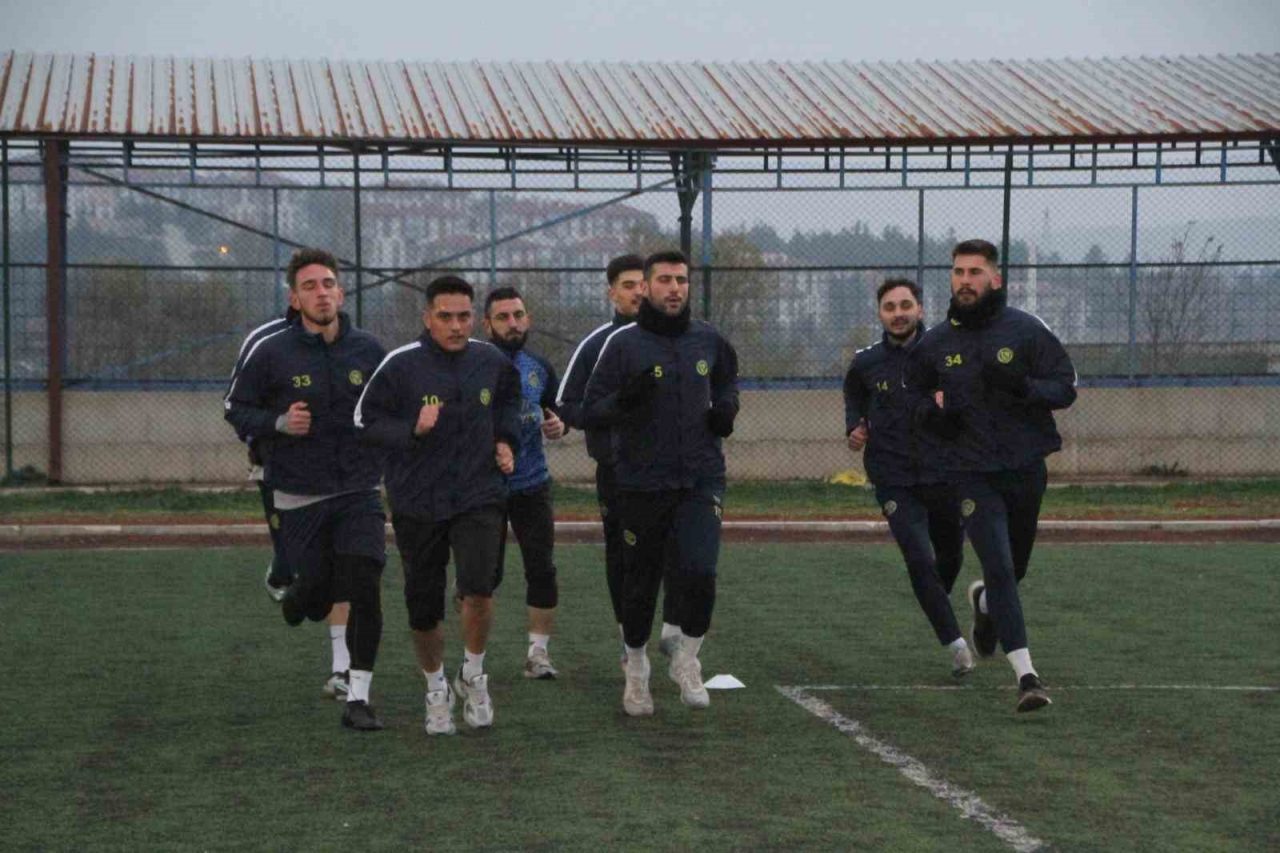 Bölgesel Amatör Lig (BAL) temsilcisi Söğütspor, yarın oynayacağı Gemlikspor maçının