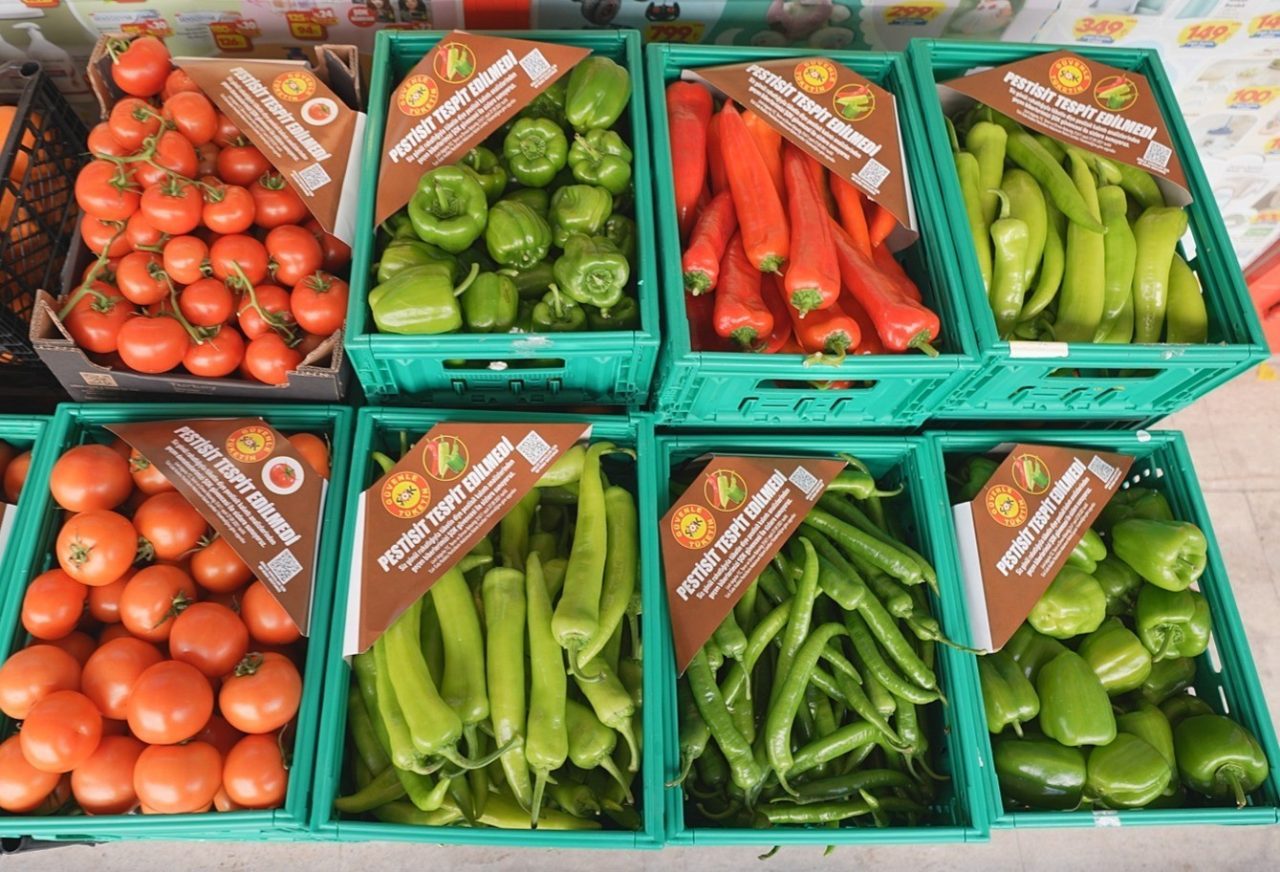 ŞOK Marketler, geçen yılın sonunda başlattığı pestisit analiz uygulamasını genişletiyor.