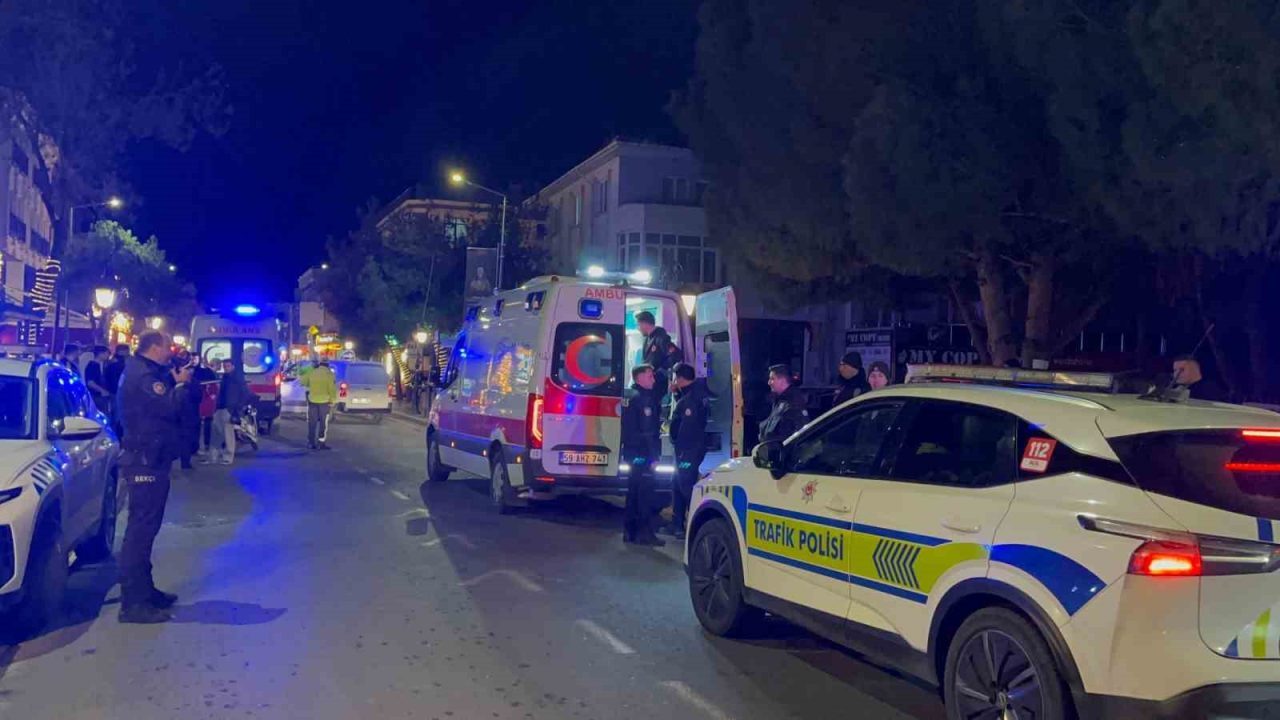 Tekirdağ’ın Süleymanpaşa ilçesinde iki motosikletin kafa kafaya çarpışması sonucu meydana