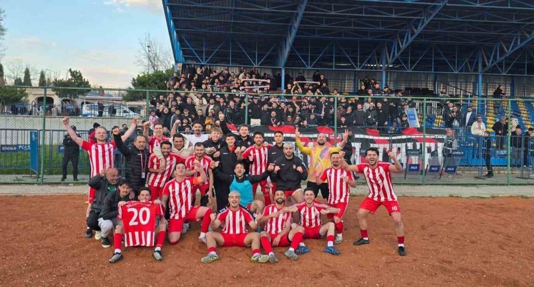 Bilecik’te oynanan 1. Amatör Lig play-off müsabakasında 1969 Bilecikspor, zorlu