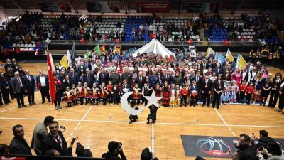 23 Nisan Ulusal Egemenlik ve Çocuk Bayramı kutlamaları Balıkesir’de coşkuyla