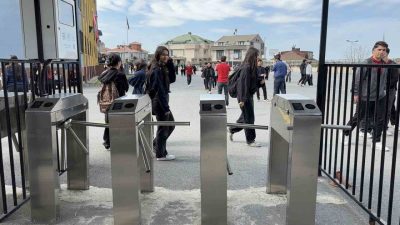 İstanbul’un Arnavutköy ilçesinde bulunan Arnavutköy Anadolu Lisesi’nde uygulanan üst düzey